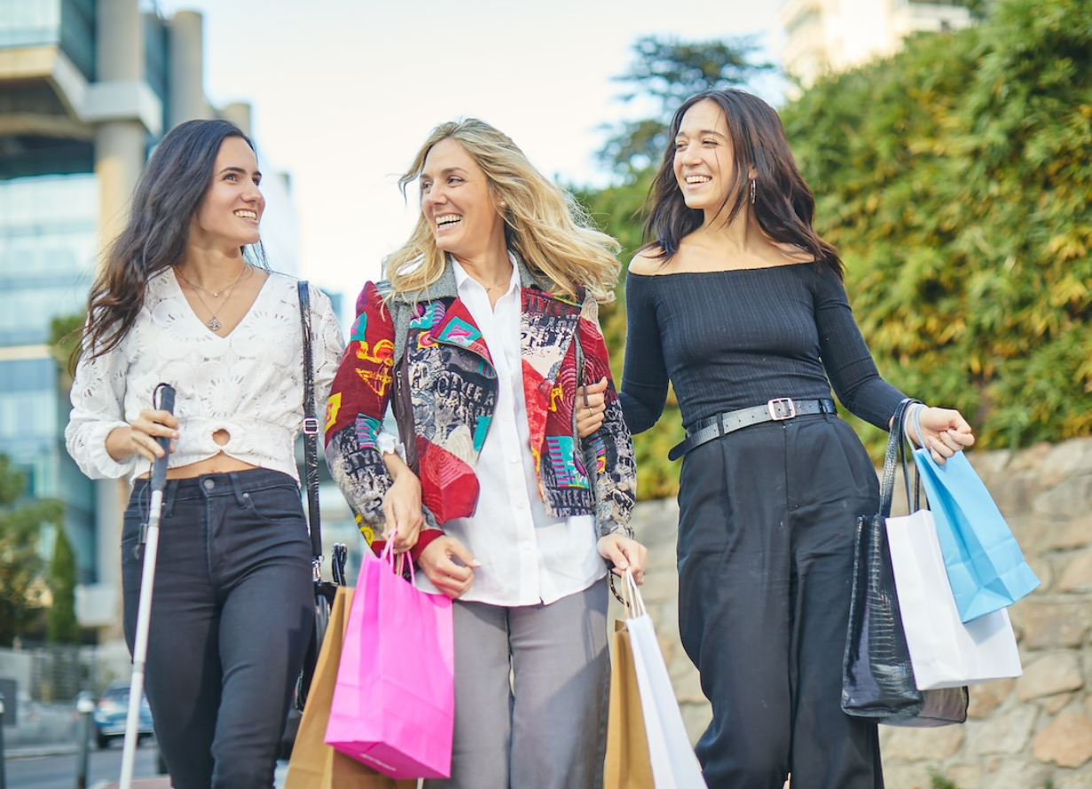 ONCE: RETO 2 Sistema para la navegación autónoma y accesible que detecte obstáculos en altura